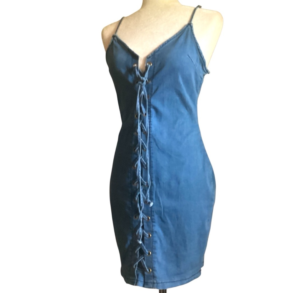 Just Quella Lace Front Denim…